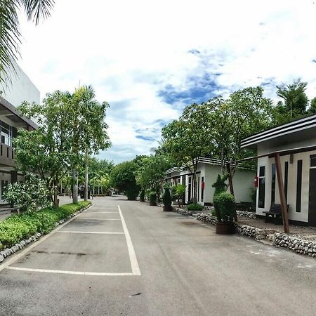 River Nature Hotel Surat Thani Ngoại thất bức ảnh