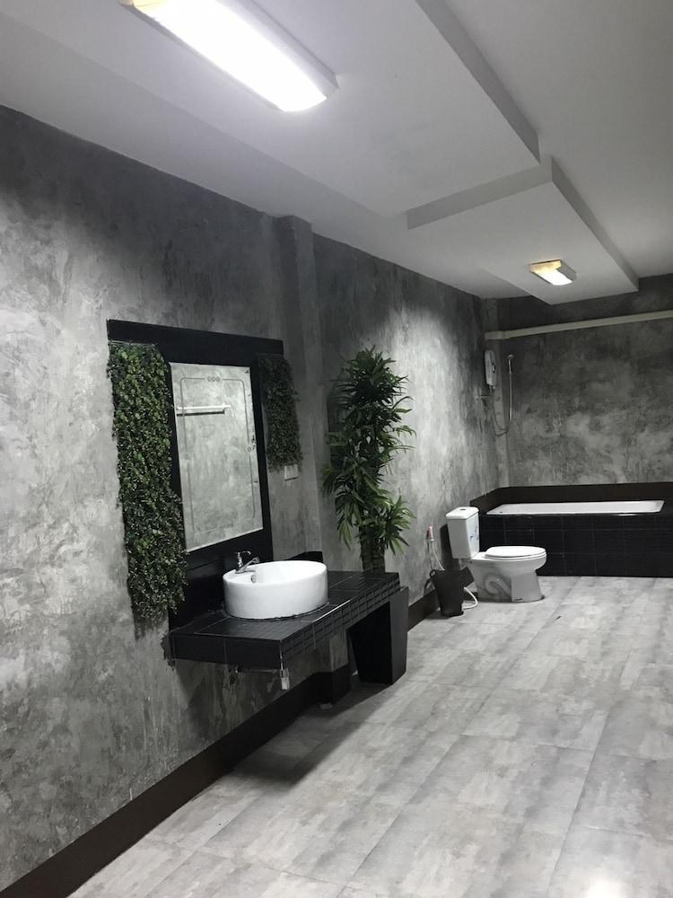 River Nature Hotel Surat Thani Ngoại thất bức ảnh
