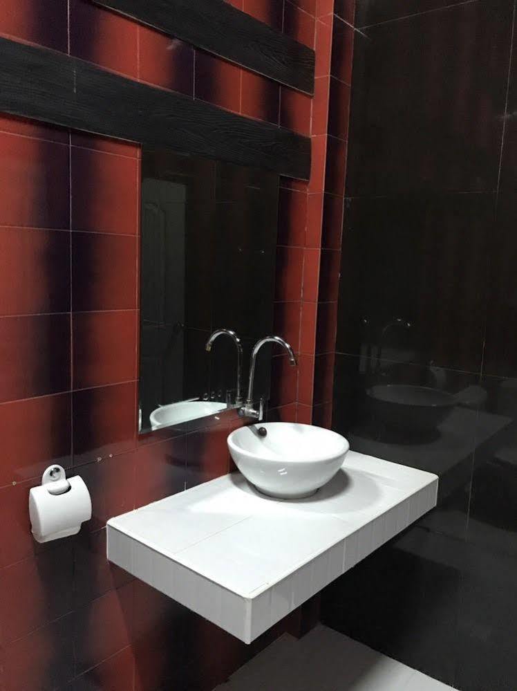 River Nature Hotel Surat Thani Ngoại thất bức ảnh