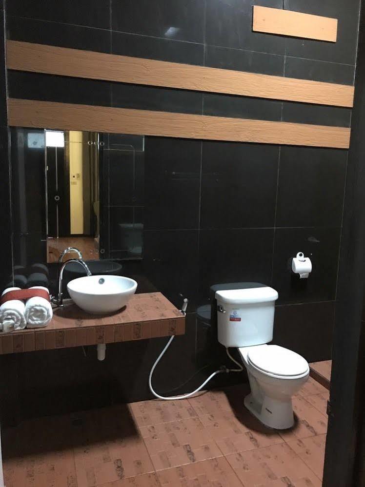 River Nature Hotel Surat Thani Ngoại thất bức ảnh
